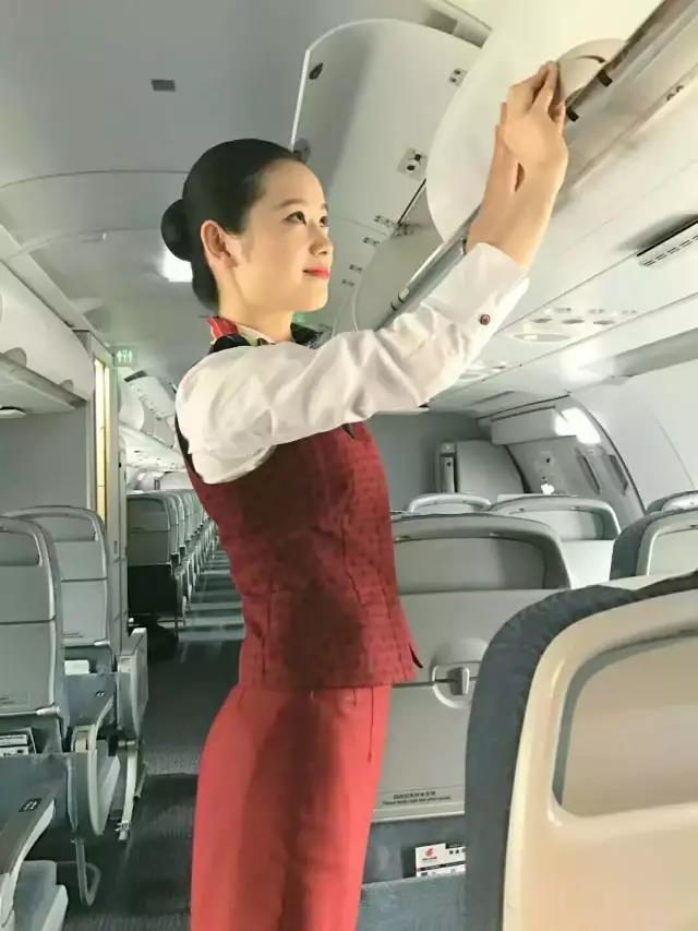 莉芸.jpg 莉芸.jpg